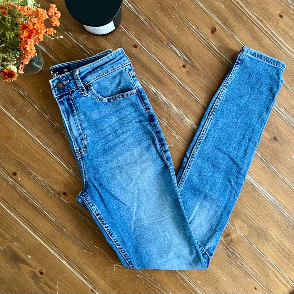 ❤️ New Hollister Jeans ❤️